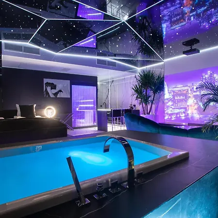 Daire Quorum Z Jacuzzi Z Widokiem Na Odre By Bqqk *