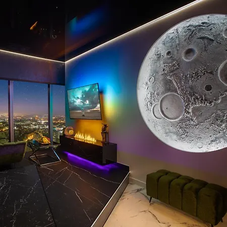 Sky Tower Z Jakuzzi Przy Oknie * ヴロツワフ