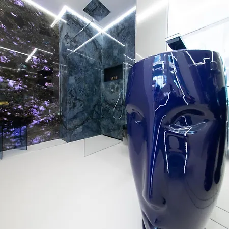 Sky Tower Z Jakuzzi Przy Oknie Apartment *