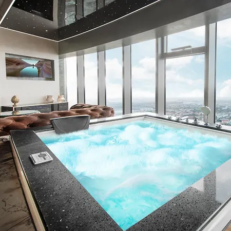 Quorum Z Jacuzzi Z Widokiem Na Odre By Bqqk *
