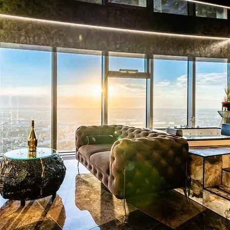 アパート Sky Tower Z Jakuzzi Przy Oknie