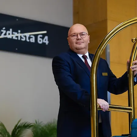 アパート Sky Tower Z Jakuzzi Przy Oknie