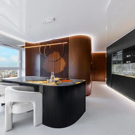 Quorum Z Jacuzzi Z Widokiem Na Odre By Bqqk Wroclaw