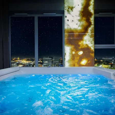 公寓 Quorum Z Jacuzzi Z Widokiem Na Odre By Bqqk 弗罗茨瓦夫