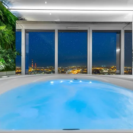 Quorum Z Jacuzzi Z Widokiem Na Odre By Bqqk Daire *