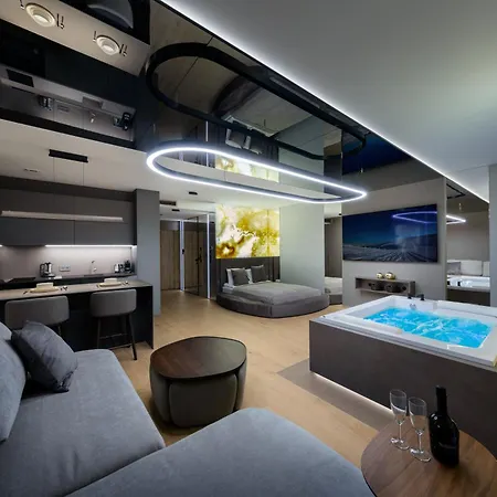 Quorum Z Jacuzzi Z Widokiem Na Odre By Bqqk *
