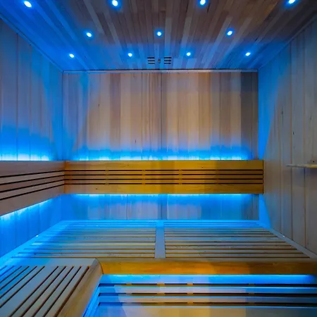 Quorum Z Jacuzzi Z Widokiem Na Odre By Bqqk Daire